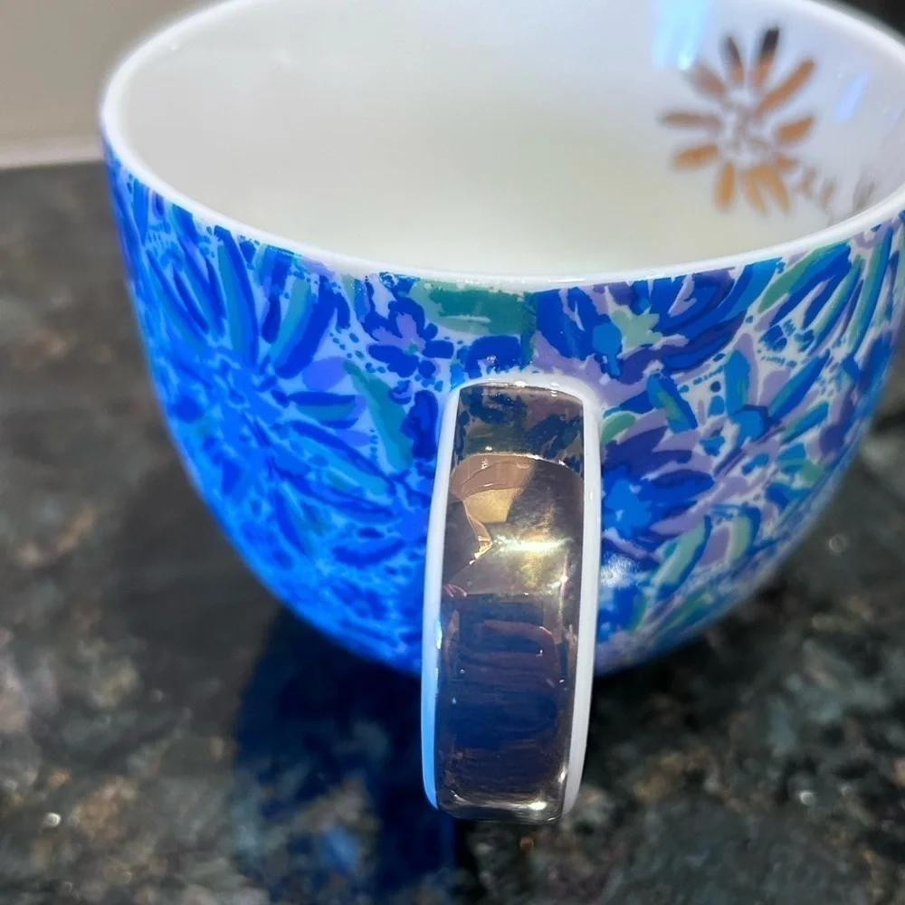 Lilly Pulitzer | Lion Around Blue Print Ceramic Mugs Tropical Vibe | Set of 2